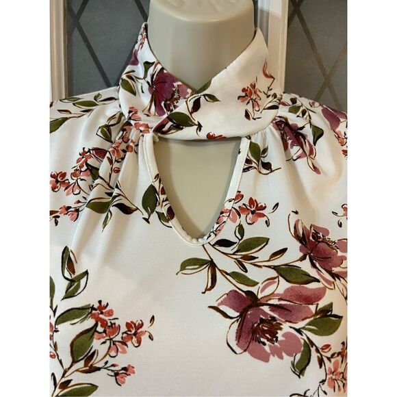 Women’s business casual floral, print top keyhole mock neck chiffon sleeves size - Picture 3 of 7
